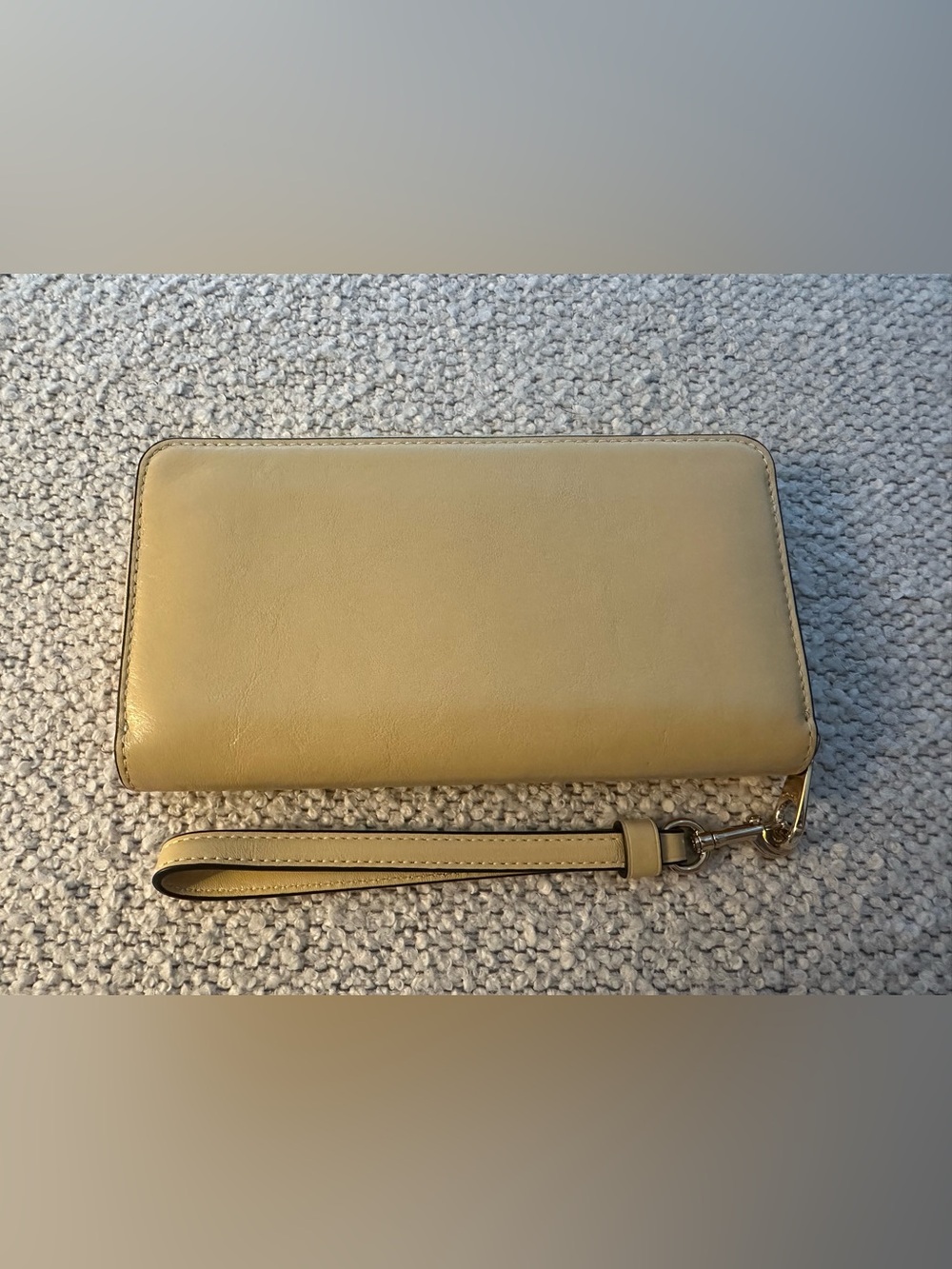 Coach Women’s Wallet - Picture 2 of 5